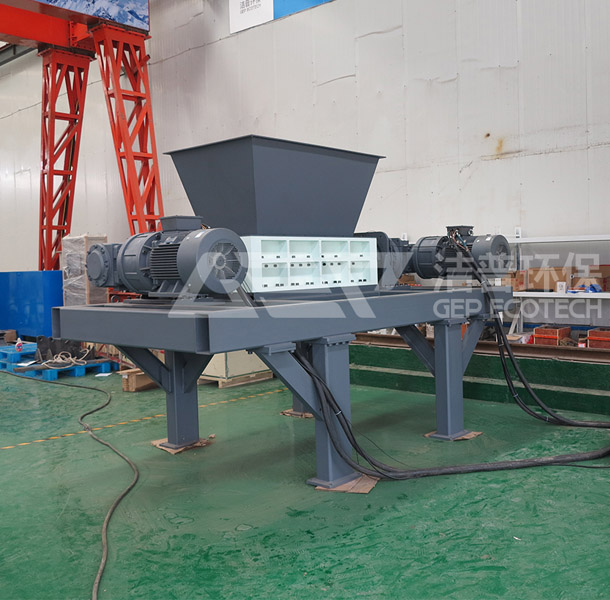 撕碎機(jī)